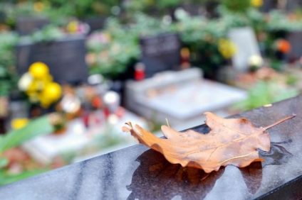 Feuille monument funéraire